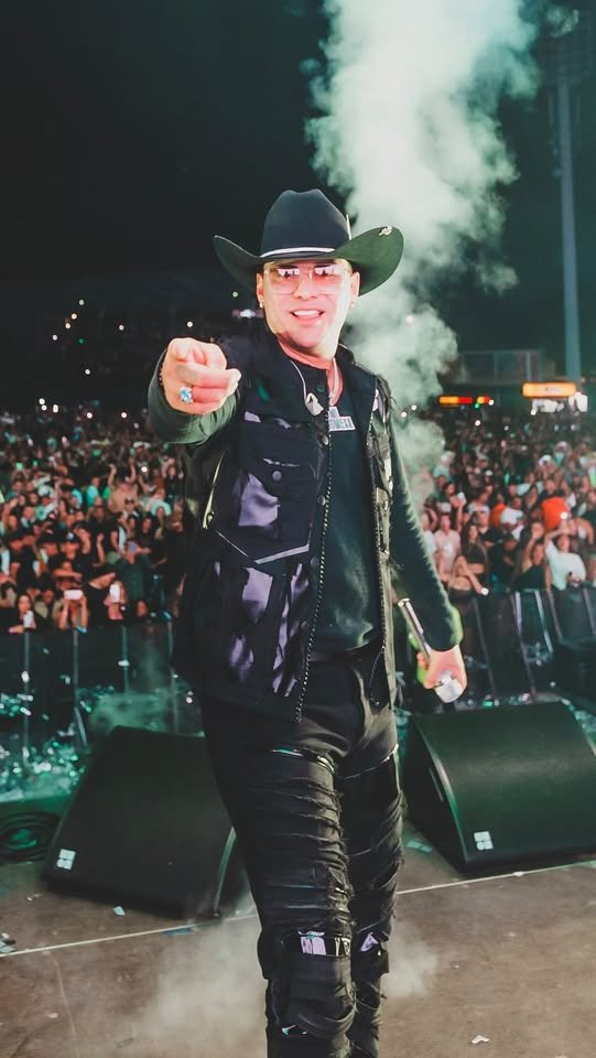 No todos celebran el éxito, algunos solo critican lo que no se