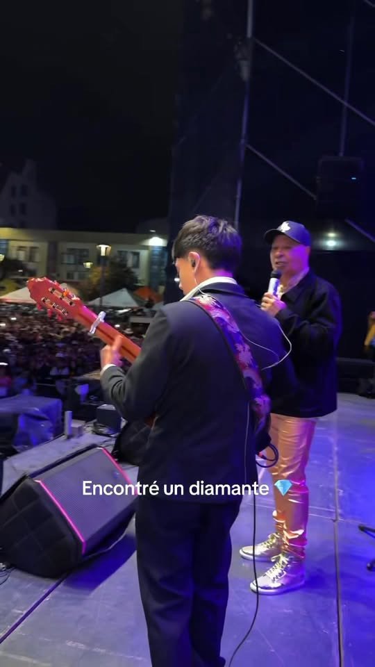 Como les parece pues mi gente linda que me encontré este talento,