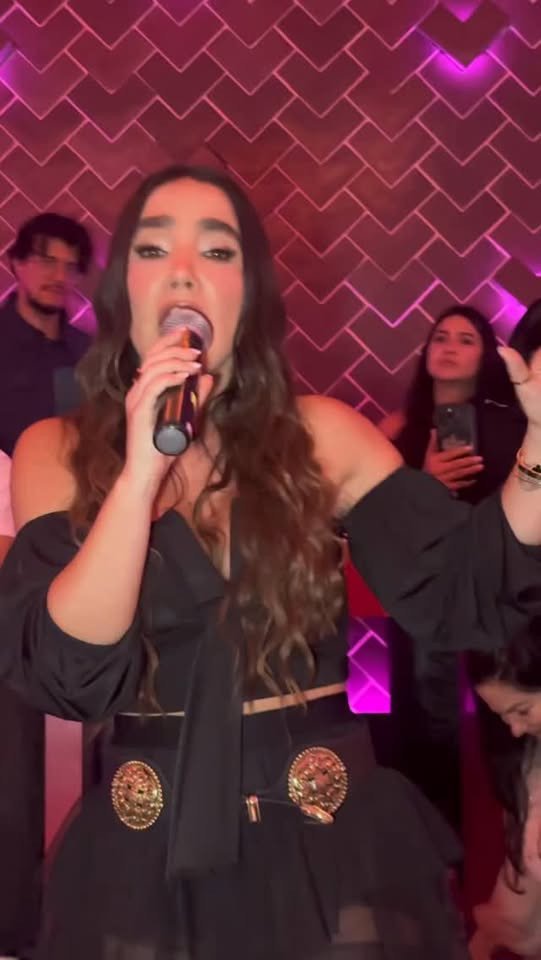 De esas canciones que se cantan con el alma y nunca se